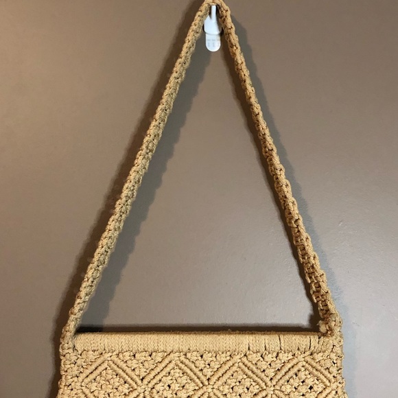 3 for $20! Woven purse - Picture 2 of 6